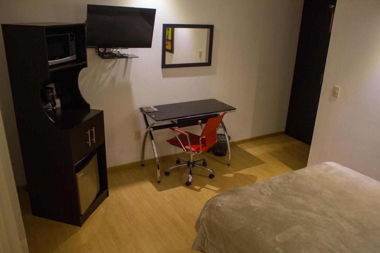 My Home Suites Celaya  Buitenkant foto